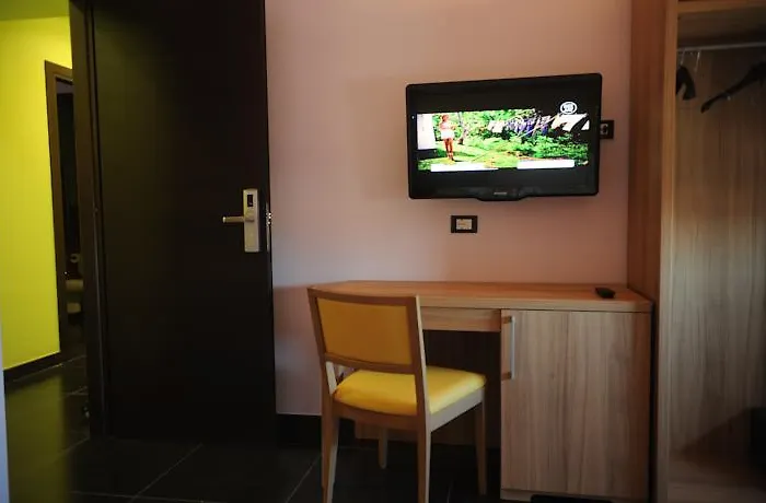 Ostia Antica Suite B&B לינה וארוחת בוקר 4*