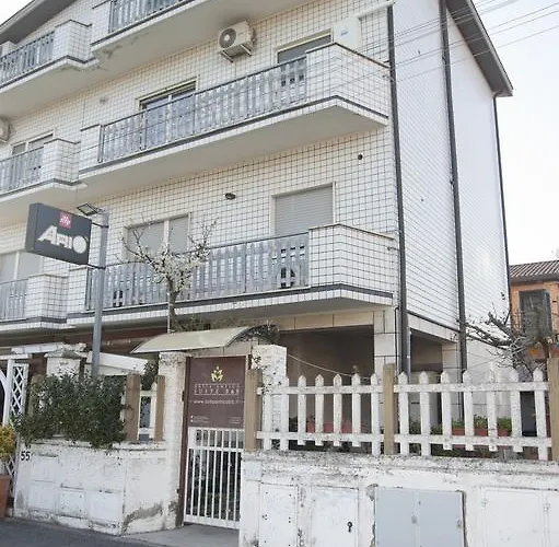 Ostia Antica Suite B&B לינה וארוחת בוקר אוסטיה אנטיקה